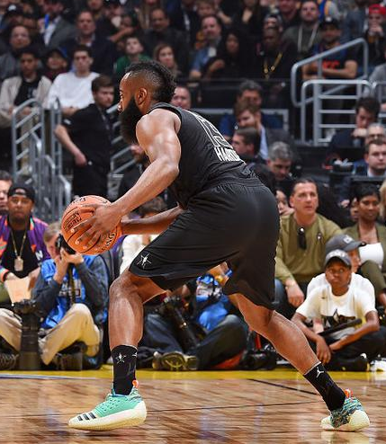 的是更大的 的是更大的