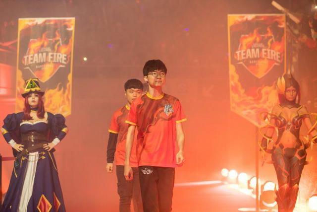 场对决时指 场对决时指