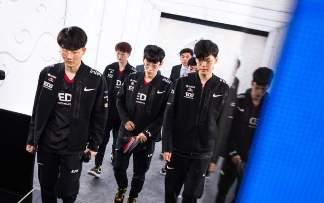 情与努力 情与努力