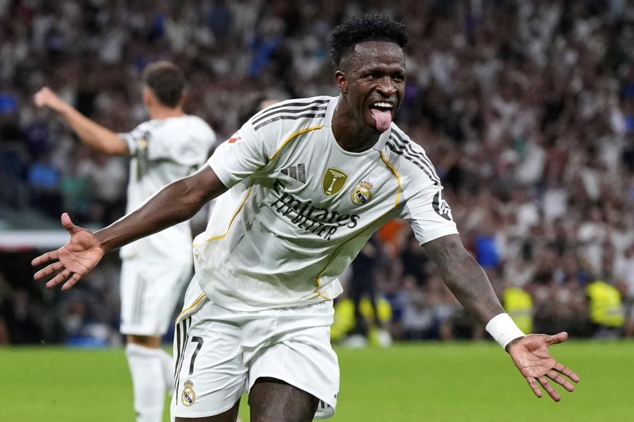 甚至是陪伴 甚至是陪伴